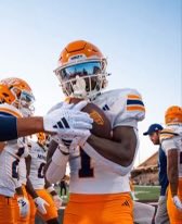 5ivestarkey's tweet image. AGTG I’m blessed to receive my first offer thank you @UTEPFB @COACHJMACRB
@NimitzFootball1 @Coach_M_A_Small