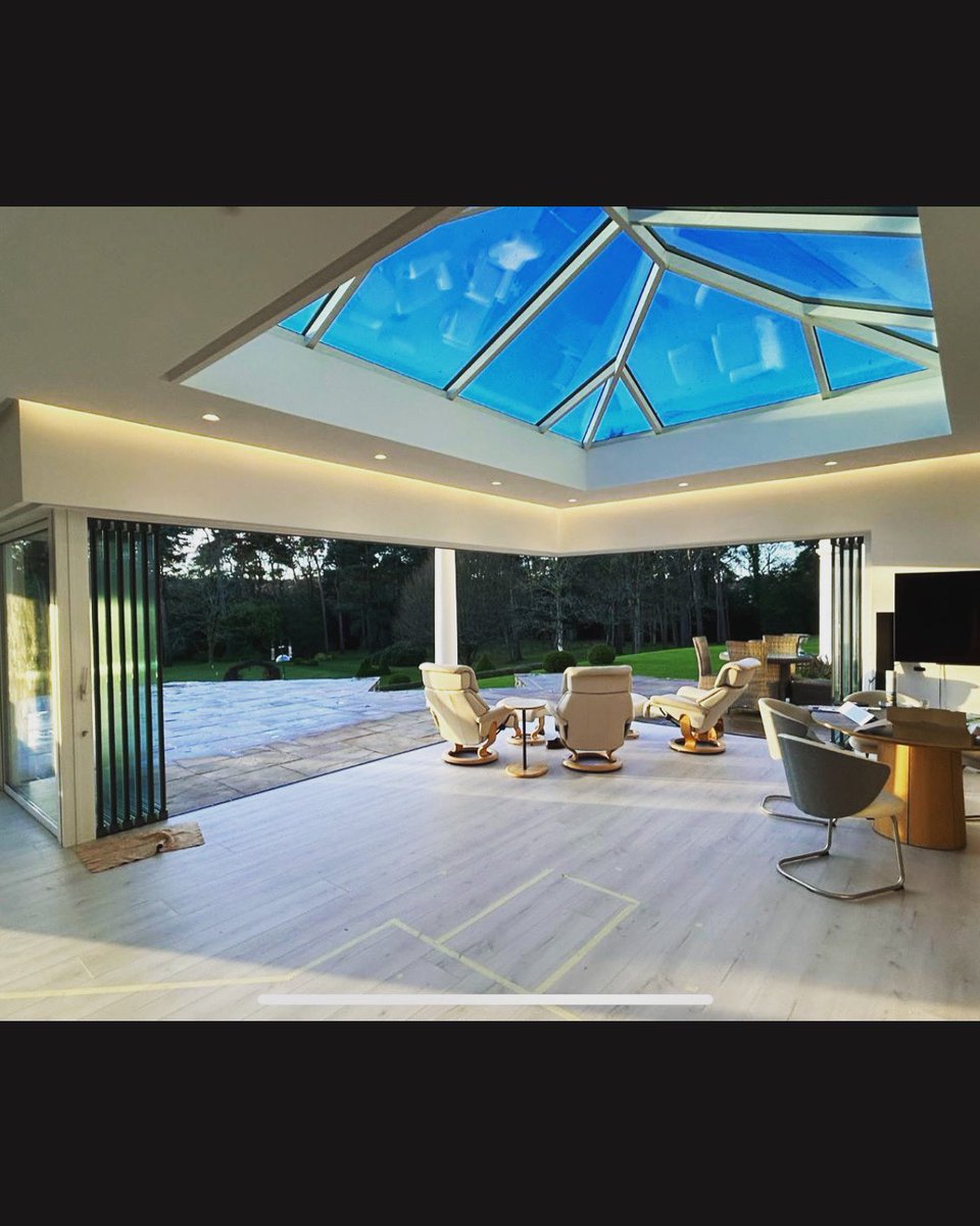 Frameless Glass Curtains LTD tweet media