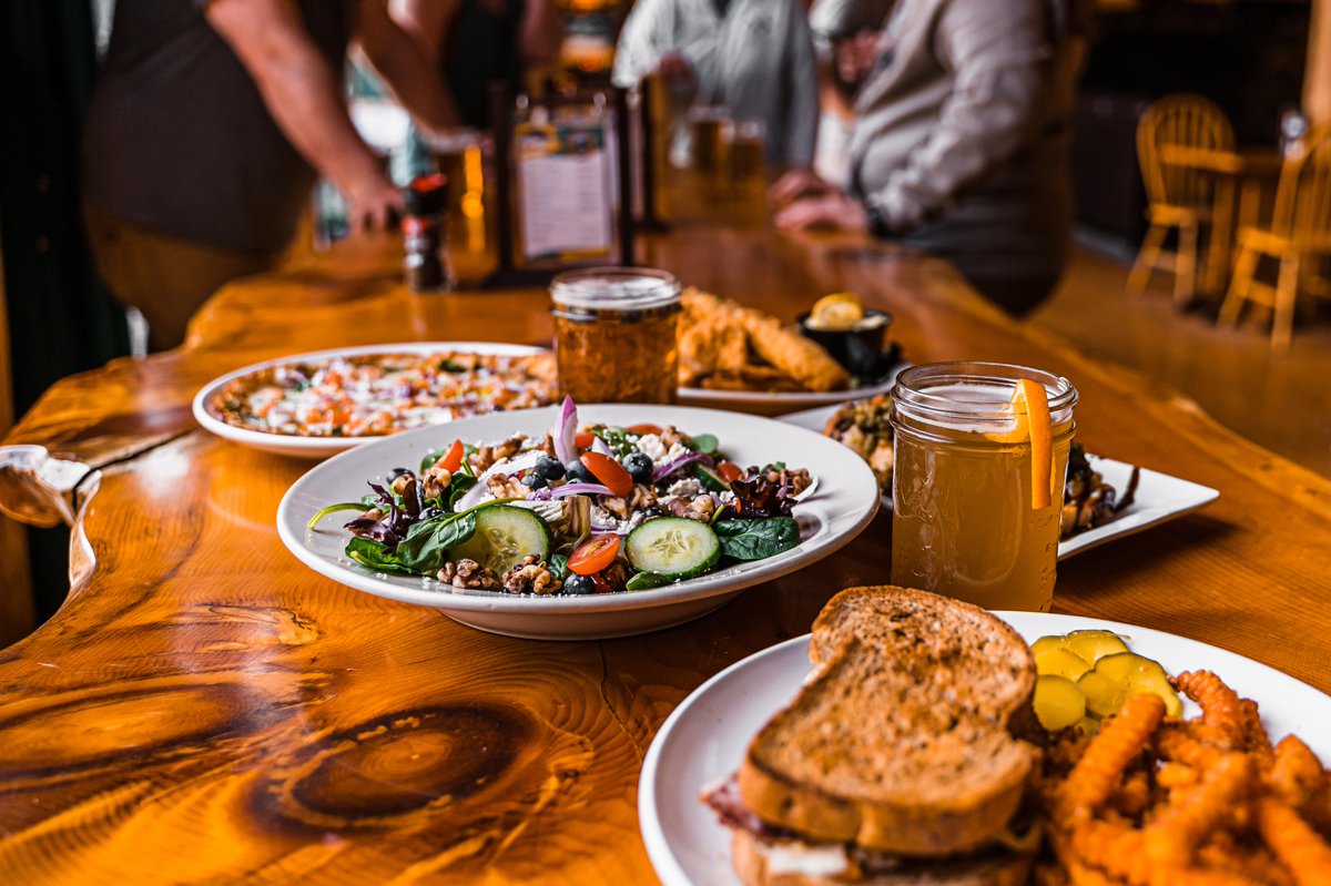 Hitting the trails this weekend? Whether you're riding from your cabin here at Northern Outdoors, coming in for lunch, or trailering north- stop on by to refuel you AND your sled -- open all weekend, 7am-9pm (visit Kennebec River Brewery on Facebook for most up-to-date hours) 🙌