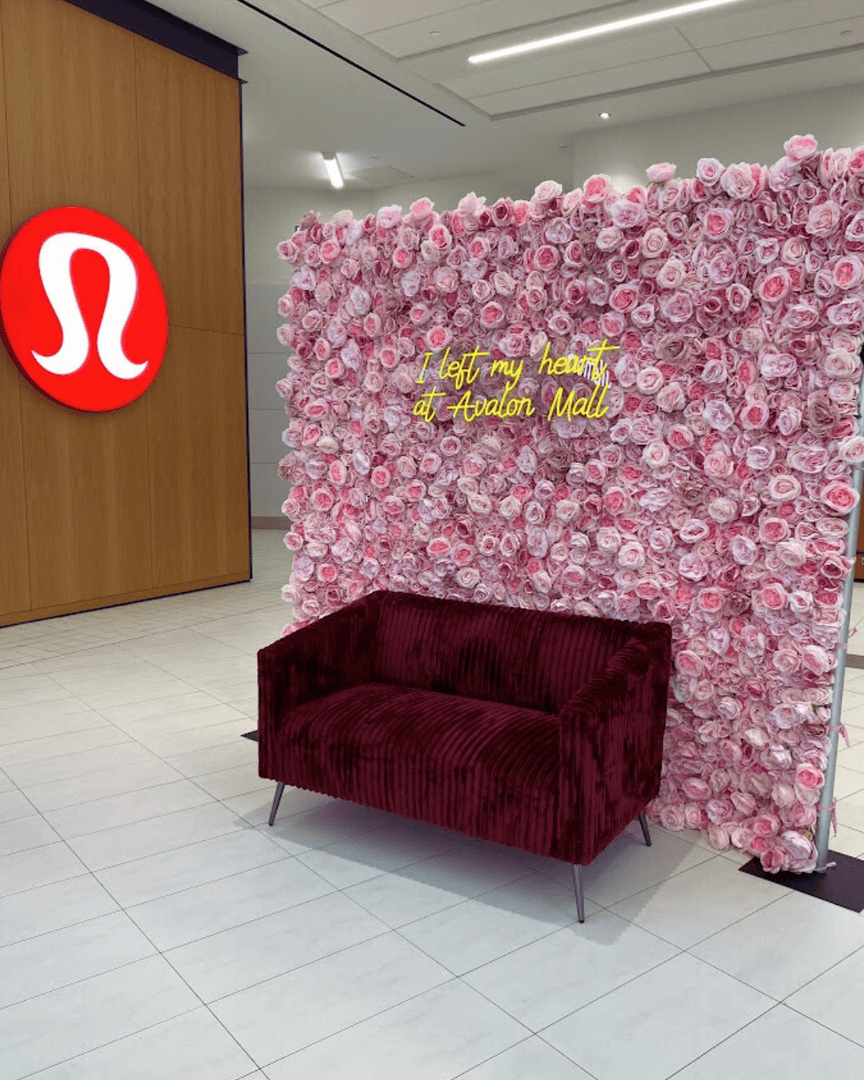 Avalon Mall tweet media