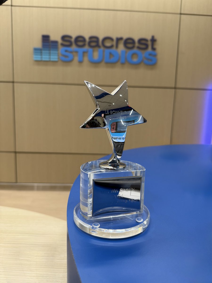 We’re thrilled to share that Le Bonheur's Seacrest Studios has been honored with the 2024 Hospital of the Year Award from Win Win Charity! This amazing nonprofit brings joy to children in more than 35 hospitals nationwide — including Le Bonheur.