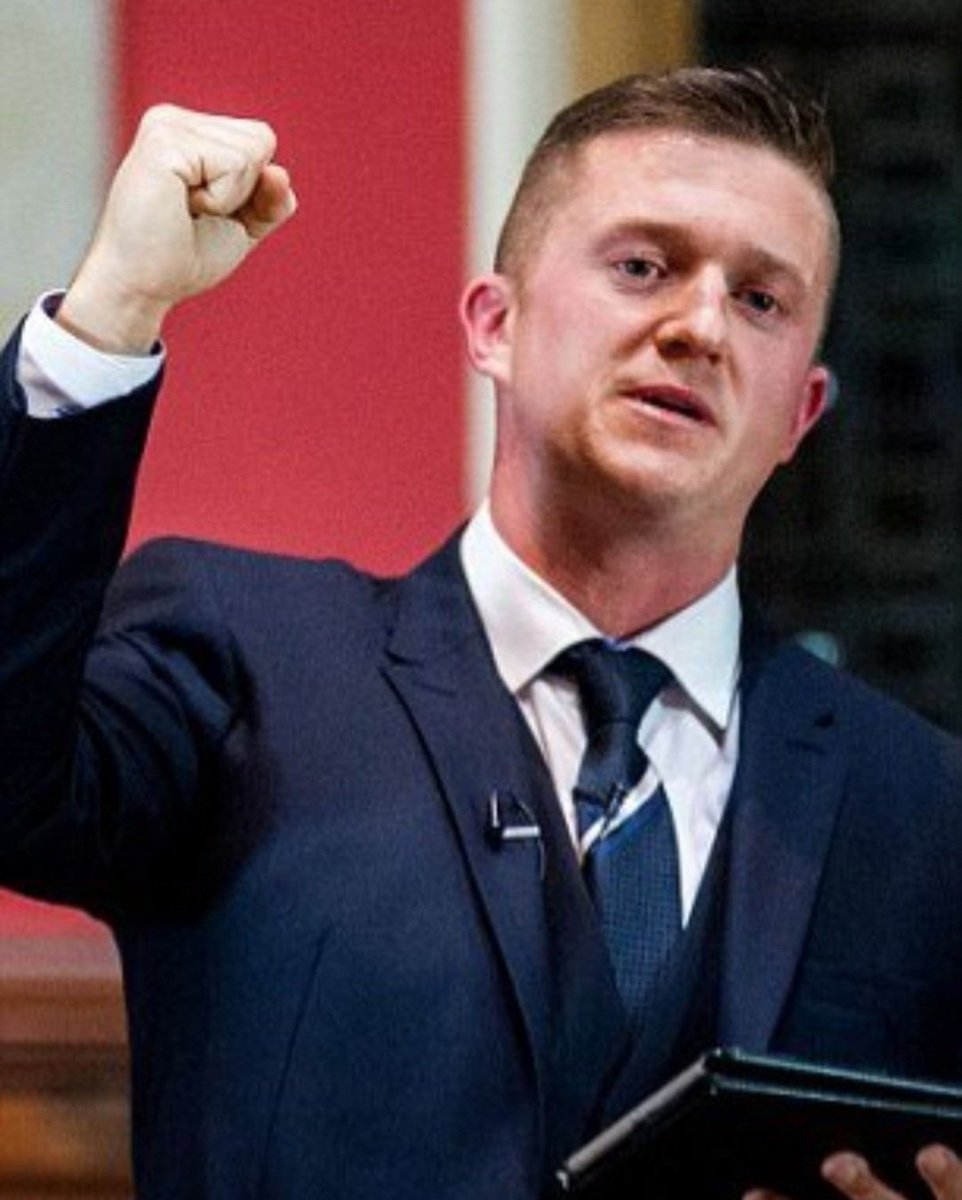 Do you believe Tommy Robinson is a political prisoner and should be released from prison IMMEDIATELY.

YES OR NO?