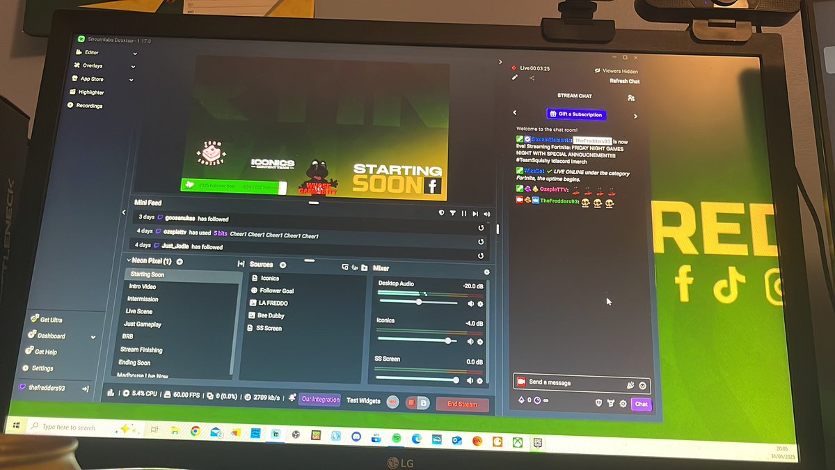 TheFredders93's tweet photo. You know what time it is!! It’s your favourite Frog streaming his Friday Games Night!! Support is always appreciated so come join in the fun!! https://t.co/NPh9Si0EXQ #LiveNow #liveontwitch #twitch #smallstreamers @TeamSquishy_ @TeamMysticals @TeamPANDA_1 @ProjectIconics https://t.co/FpvaOCzfwU