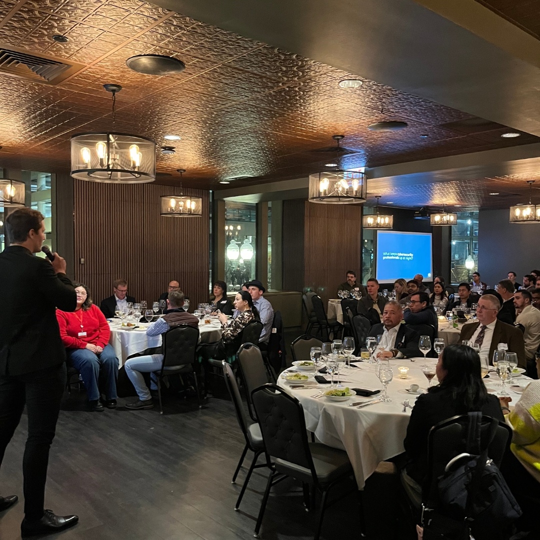 techtalksummits's tweet image. 📸 Event highlights from our #TechExec Summit in #Chicago at Prime & Provisions Steakhouse! Last night was another successful event with informative presentations from @SivaBalu and top sponsors @Threatlocker, @Glean, and @OpenText. Stay tuned for more #NetworkingOpportunities…