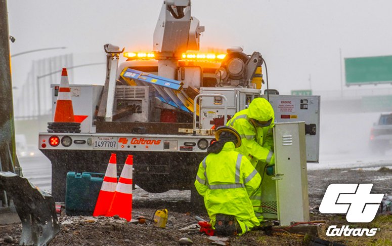 CaltransD4's tweet photo. ❄️The Storm is Approaching—But No Need to Stress! 🚨Looking for emergency resources? We’ve got you covered! 🙌find everything you need in one place!  Real-time road closures &amp; hazard reporting🌡️ Latest weather updates 
🔗 https://t.co/o4QdQrgXku
For medical emergencies, call 911 https://t.co/hOFJUVbSRS