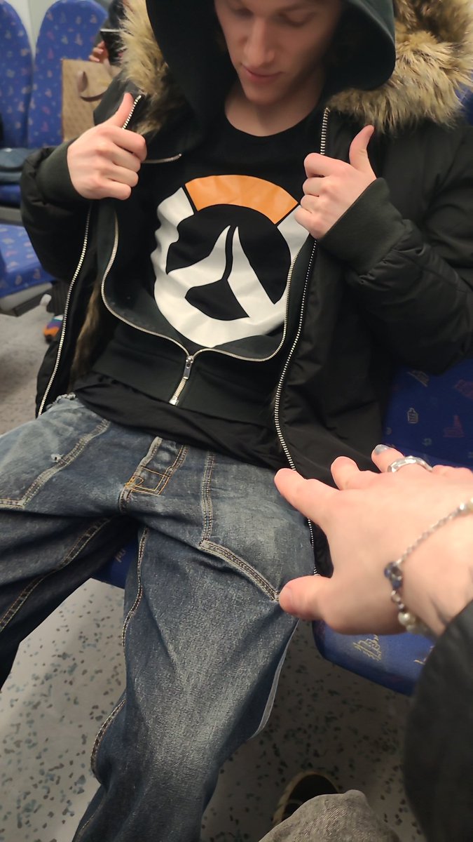 Get a bro who pull up in this 4 u