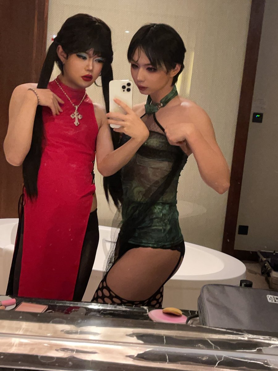 也是见着DAY1关注的推主了@Gabriel_24601 
2025上来就追星成功了怎么有这么幸运的人啊😭😭😭
超绝颜值脸好小！！！
我要当一辈子颜粉😭😭😭 https://t.co/pZoMgE8fuC
