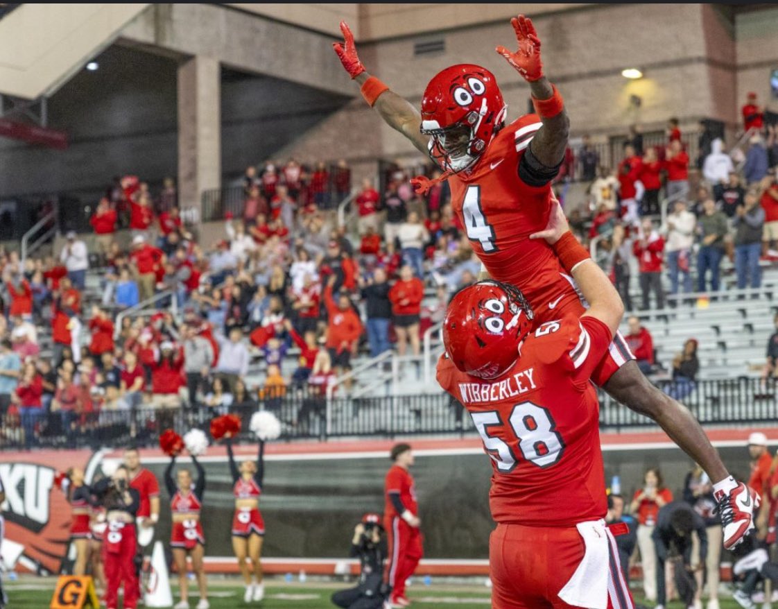 Blessed to receive an offer from western Kentucky university via coach Von Brown #blessed #agtg <a href="/CoachDBrown27/">Coach Von Brown</a> <a href="/JerryRecruiting/">Rising Stars</a>