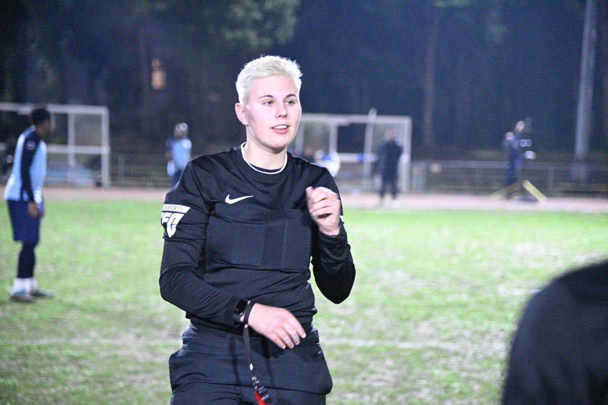 SniperPose tweet media