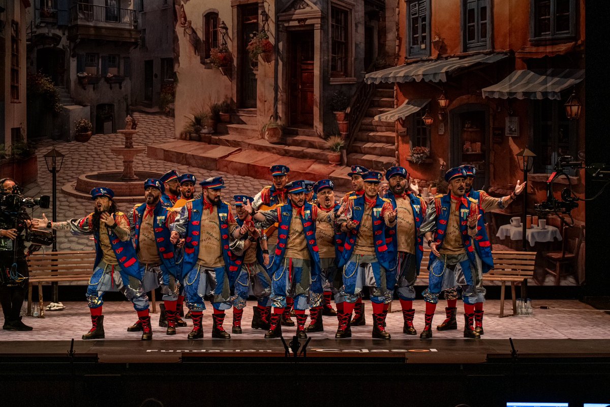 Actuación completa #Coac2025P9

Comparsa El gran comandante
<a href="/ComparsaGranada/">Comparsa de Granada</a>

youtu.be/0PhNH5iRQl8?si…