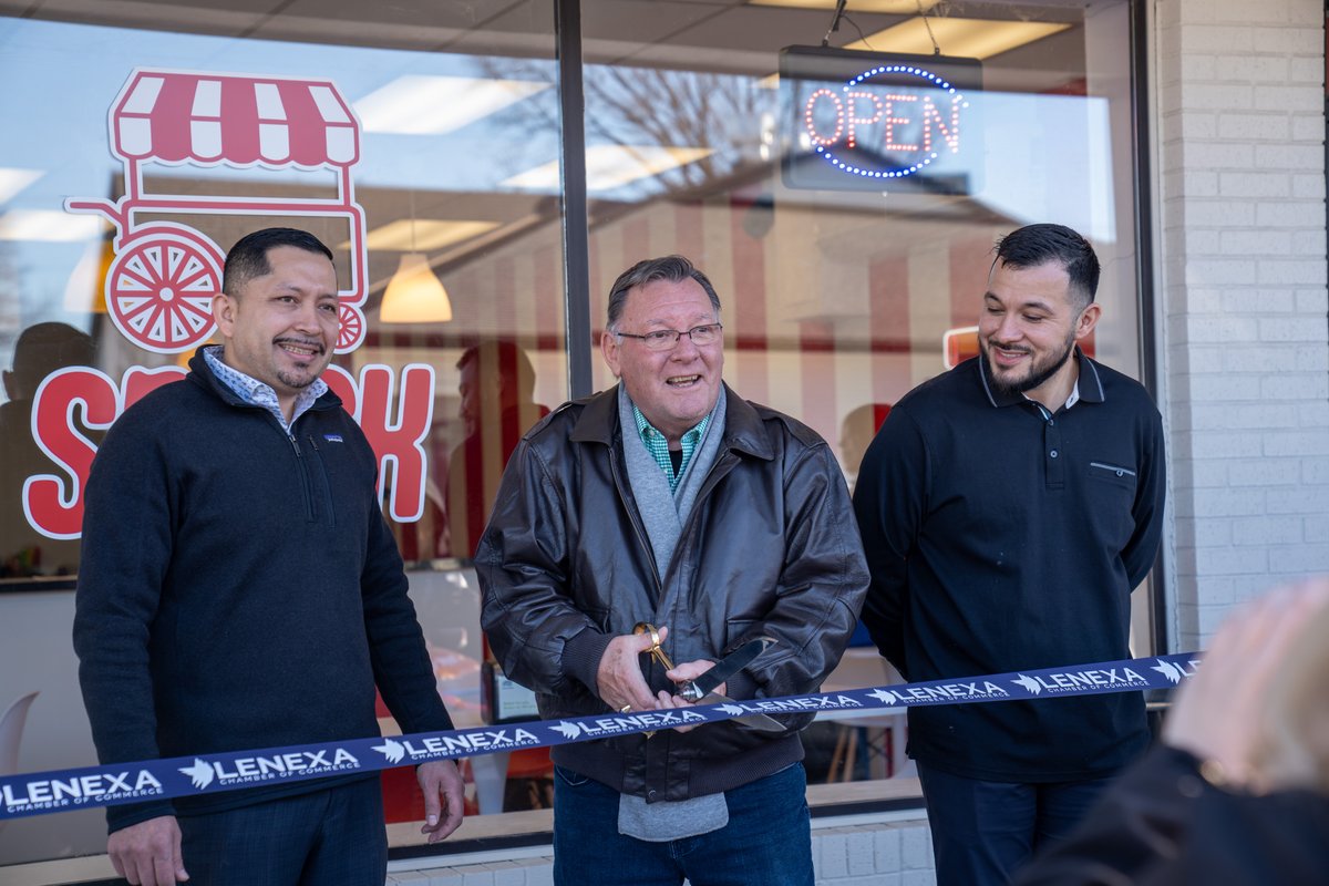 StarboardKC's tweet image. It’s been a great few weeks of ribbon cuttings with the @LenexaChamber!

A huge congratulations to Snack Bar, Clampitt Paper Company, and Saap Saap Noodles on their recent ribbon-cutting celebrations!