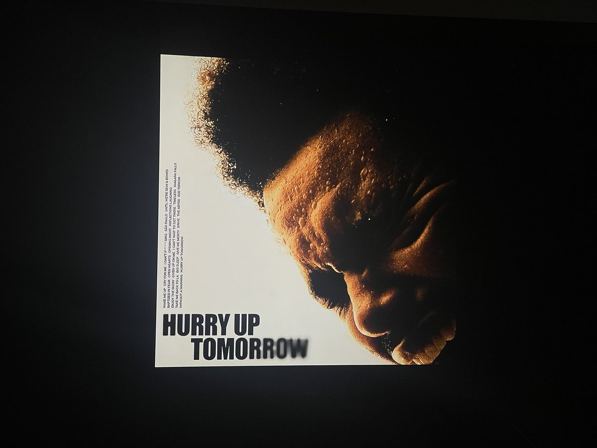 Como é bom viver isso aqui 😮‍💨
🥹 The Weekend você não tinha o direito 👑🎶