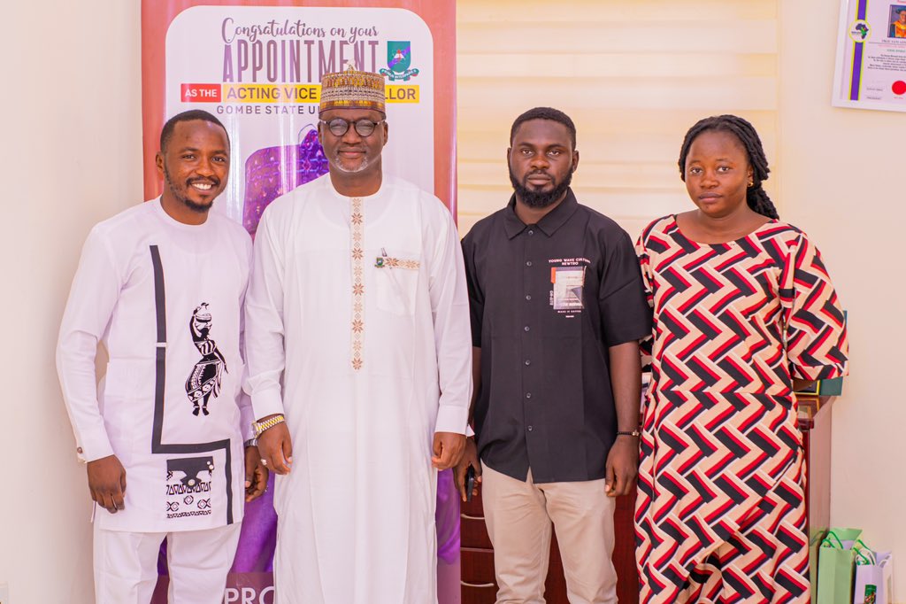 YOULEAD360 Team Pays Courtesy Visit to Gombe State University Acting Vice Chancellor.

On 30th January, 2024, the YOULEAD360 team, led by Executive Director Gambo Hassan Bissu, paid a courtesy visit to the Acting Vice Chancellor of Gombe State University, Professor Sani Yauta.