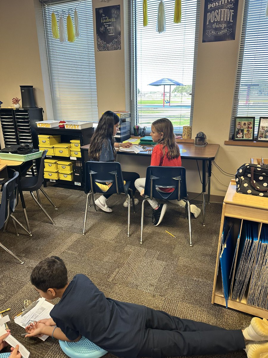 Trish Hornsby (Carroll-Falknor) (@taawesomesauce) on Twitter photo 4th grade goals! We are shading our success and looking for growth opportunities on our ECR writing. Partnerships help us discover new ways we can improve our writing. <a href="/ParrPatriots/">Parr Elementary</a> 4th grade goals! We are shading our success and looking for growth opportunities on our ECR writing. Partnerships help us discover new ways we can improve our writing. <a href="/ParrPatriots/">Parr Elementary</a>