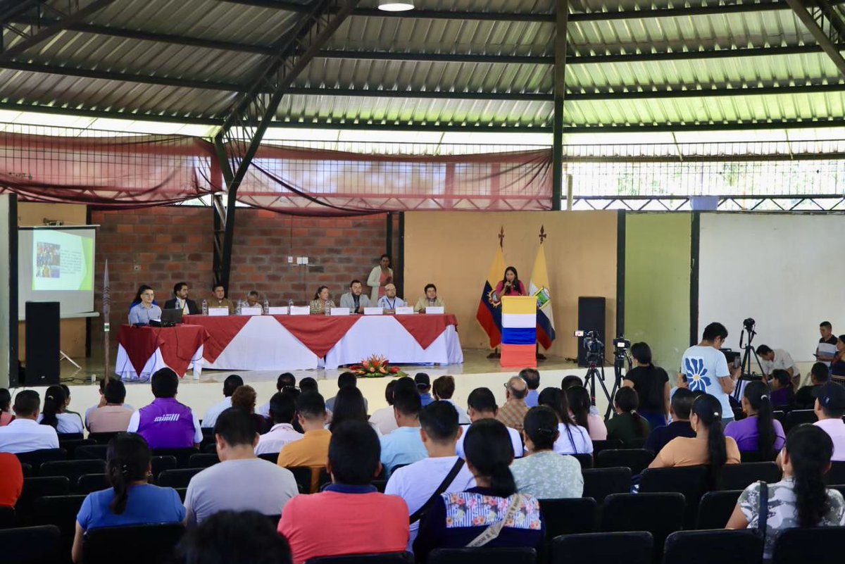 En Napo la Vocal del <a href="/CJudicaturaEc/">Consejo de la Judicatura</a>, <a href="/ymyupangui/">Yolita Yupangui</a>, participa en el evento “Diálogo Intercultural: Interacción en el sistema de justicia indígena y la justicia ordinaria, buscando una convivencia armónica y el respeto mutuo”, organizado por el <a href="/gadmarchidona/">@MunicipalidadDeArchidona</a> y el <a href="/NapoCJ/">Napo CJ</a>.
