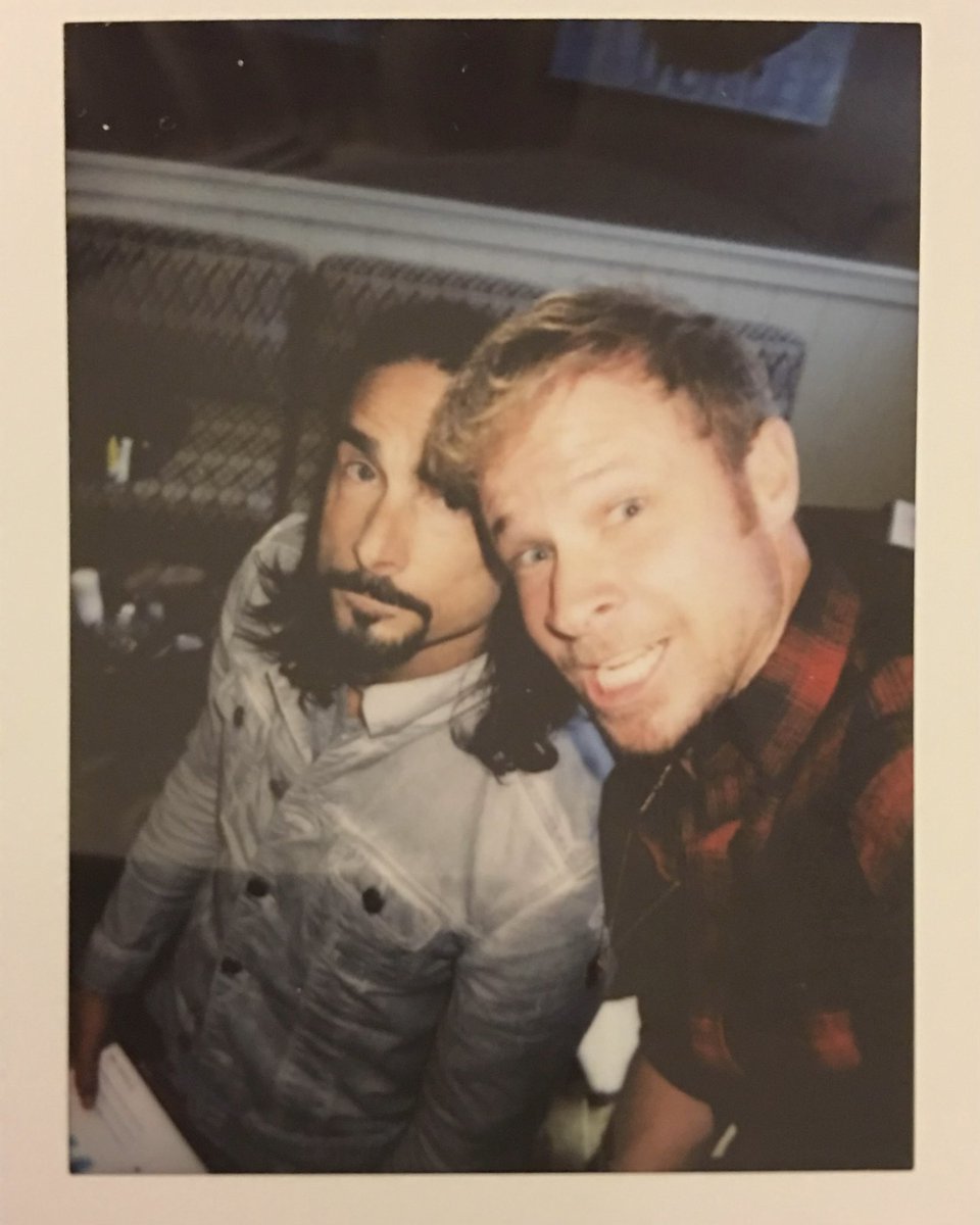 backstreetboys's tweet photo. Kentucky cousins forever! ✌️ https://t.co/99qfxMkKVp