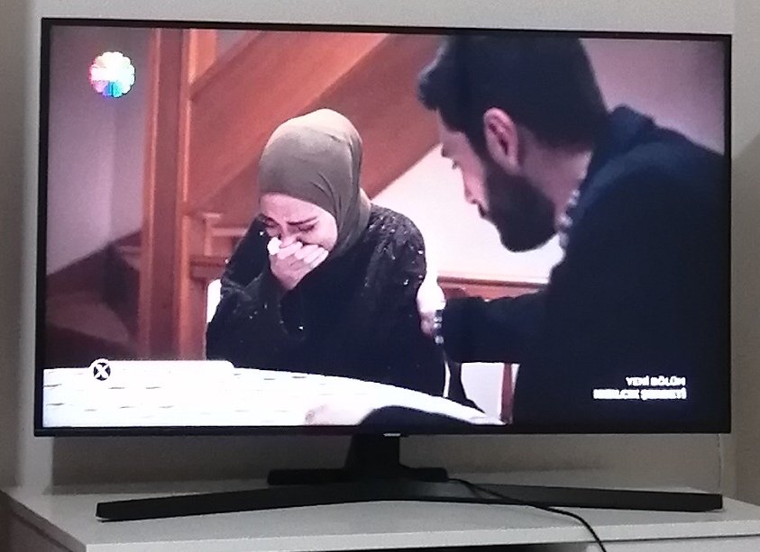 #KızılcıkŞerbeti
Ben de bir evlilik yaptım. Pembe'nin Nursema'ya söylediği sözler o kadar canımı acıttı ki, bana söyleniyormuș gibi hissettim. Ailemden yana sıkıntım yok da etrafımdaki insanlar Pembe'nin söylediklerini fiziksel olarak bana hissettirip canımı acıtıyorlar.🥺