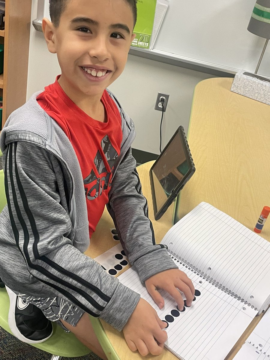 timmyGTI's tweet image. Ask your 2nd @WGESdragons what a triangle number is  #MathInNaturePBL #scaffoldingworkshop #TPSPTimmy #TPSP #theGrove #pblsuccess