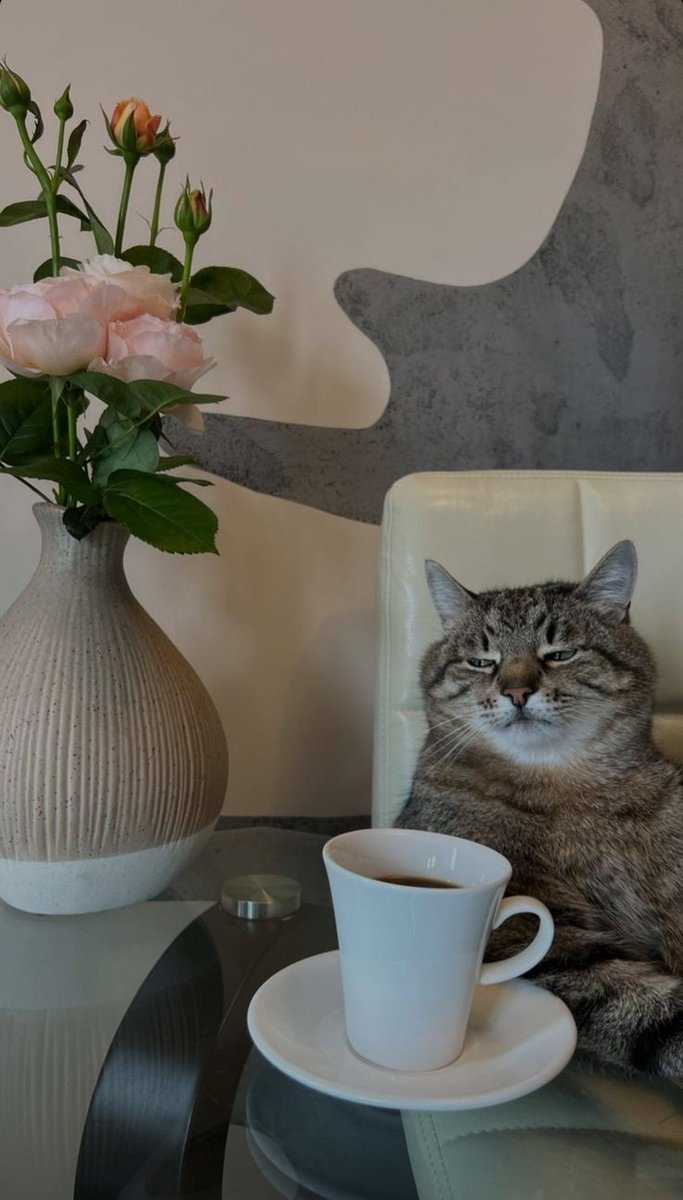 خب این هفته هم تموم شد 
امیدوارم برای هفته‌ی آینده کسی باهام کاری نداشته باشه