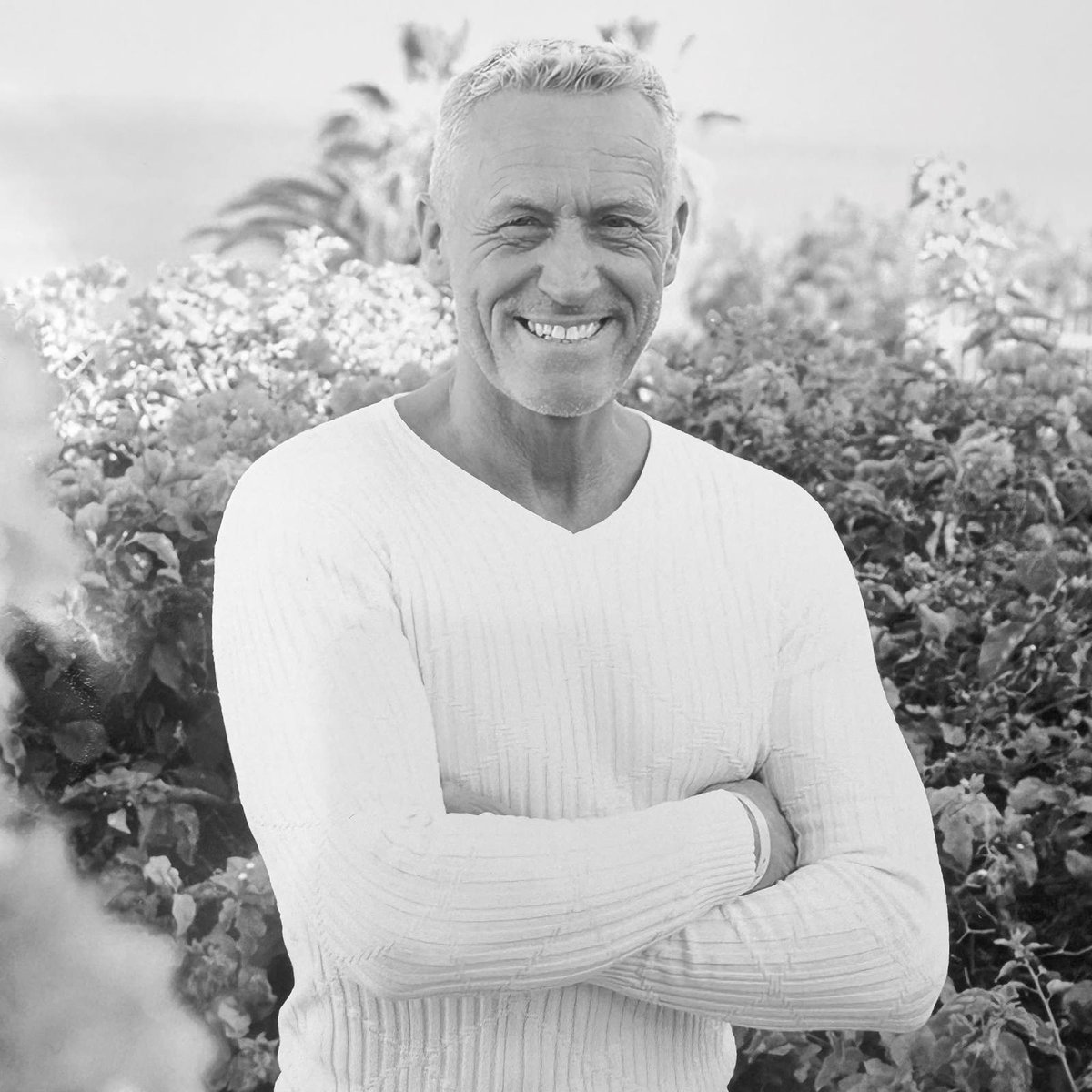 We would like to pass on our deepest condolences to all the family and friends of John Rae.

John passed away suddenly on January 17th, age 65.

We will host a minute of applause before kick-off tomorrow to remember John.

#SSFC #AlwaysReady