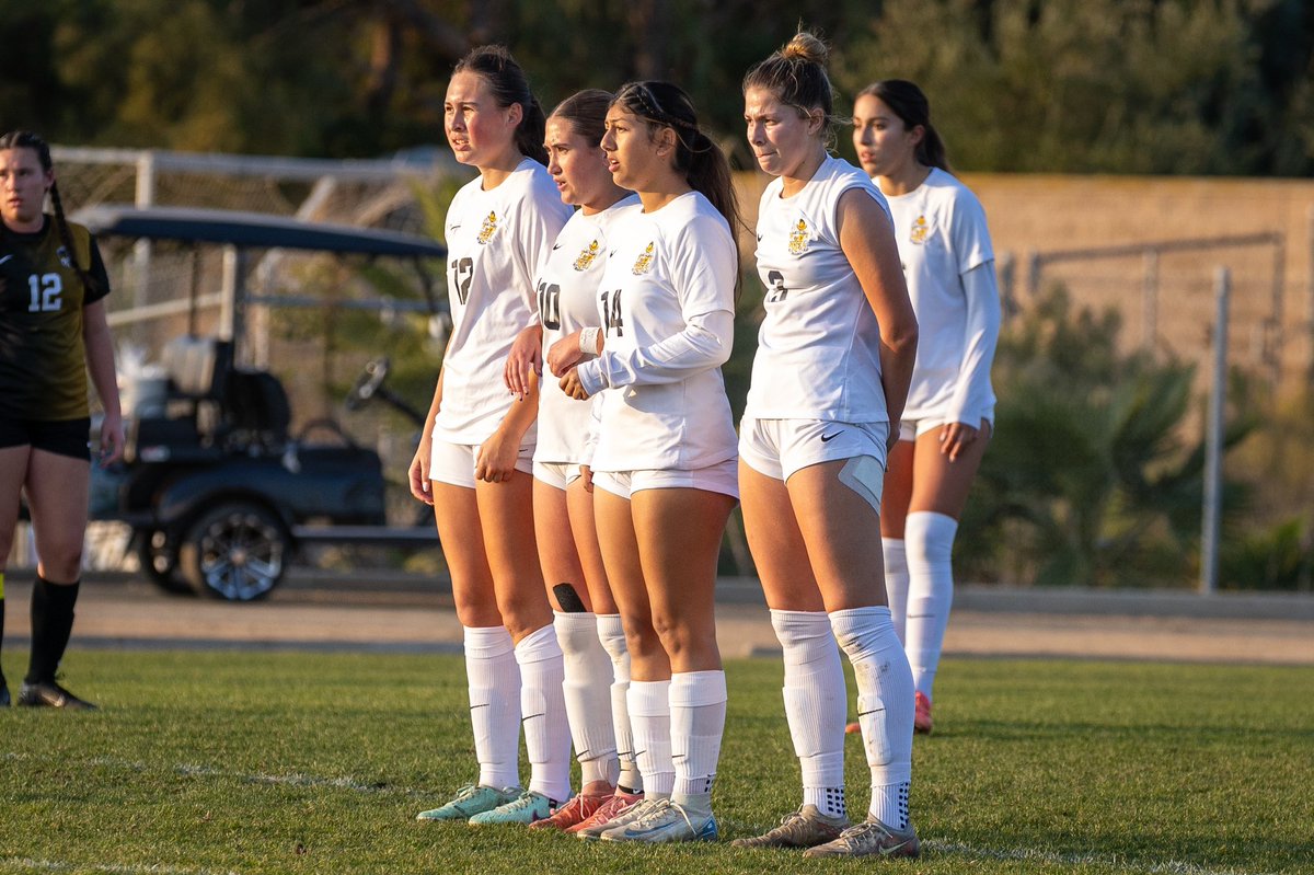 Sonora High School Raiders (@sonoraraiders) on Twitter photo ๐LEAGUE CHAMPIONS๐
Congratulations to Girls Soccer for securing at least a piece of the North Hills League Championship yesterday! Proud of Coach Witt and the girls bringing it home for the first time since 1999!
<a href="/fjuhsd/">Fullerton Joint Union High School District</a> <a href="/James_Escarcega/">James Escarcega ๐๐๐โพ๏ธ๐ฅ ๐คผ๐คฝ๐ฝโโ๏ธ๐๐ผโโ๏ธ๐๐ปโฝ๏ธ</a> <a href="/SGVNSports/">Fred J. Robledo ๐จ๐ปโ๐ป</a> <a href="/SteveFryer/">Steve Fryer</a> <a href="/ocvarsityguy/">Dan Albano</a> ๐LEAGUE CHAMPIONS๐
Congratulations to Girls Soccer for securing at least a piece of the North Hills League Championship yesterday! Proud of Coach Witt and the girls bringing it home for the first time since 1999!
<a href="/fjuhsd/">Fullerton Joint Union High School District</a> <a href="/James_Escarcega/">James Escarcega ๐๐๐โพ๏ธ๐ฅ ๐คผ๐คฝ๐ฝโโ๏ธ๐๐ผโโ๏ธ๐๐ปโฝ๏ธ</a> <a href="/SGVNSports/">Fred J. Robledo ๐จ๐ปโ๐ป</a> <a href="/SteveFryer/">Steve Fryer</a> <a href="/ocvarsityguy/">Dan Albano</a>