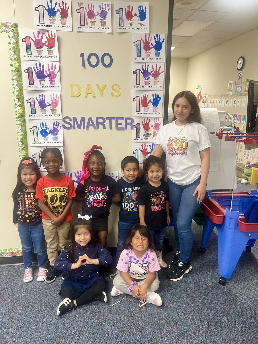 Happy 100th day of school!🖤🫶🏾 <a href="/PetroskyPirates/">Petrosky Elementary</a>