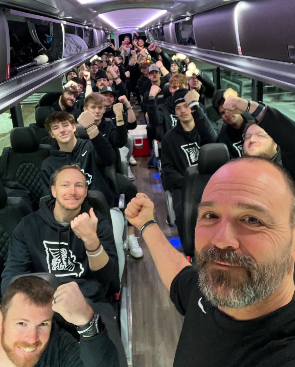 ⚾️ PREVIEW: A new season has arrived. 

<a href="/MWSUbaseball/">Missouri Western Baseball</a> opens the 2025 season with a four-game series this weekend at Harding.

The Griffs rep their "Keep Moving Forward" bracelets to support teammate Jaxson Grayson.

📰- bit.ly/3EtsNd4

#PaintItBlack🏴 | #COMPETE