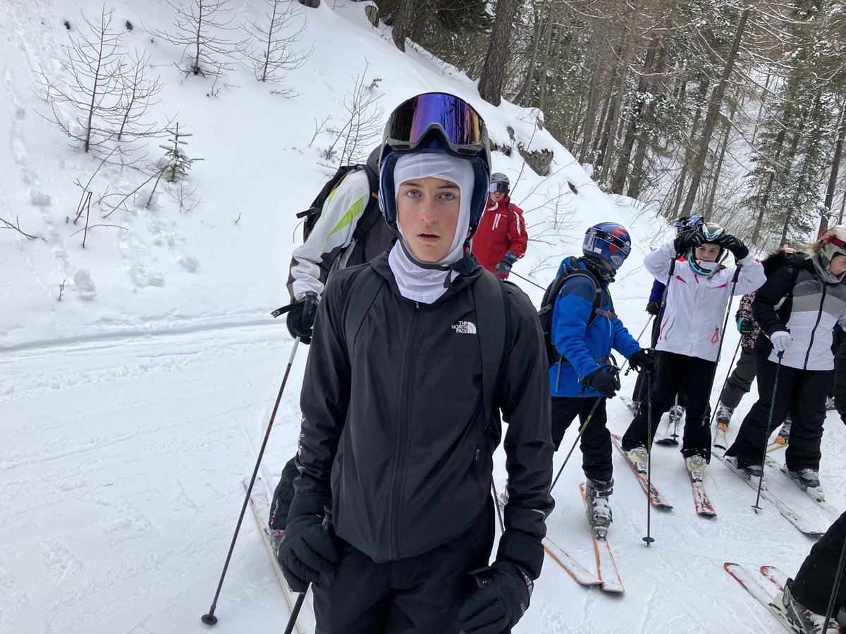 Whitmore High PE tweet media