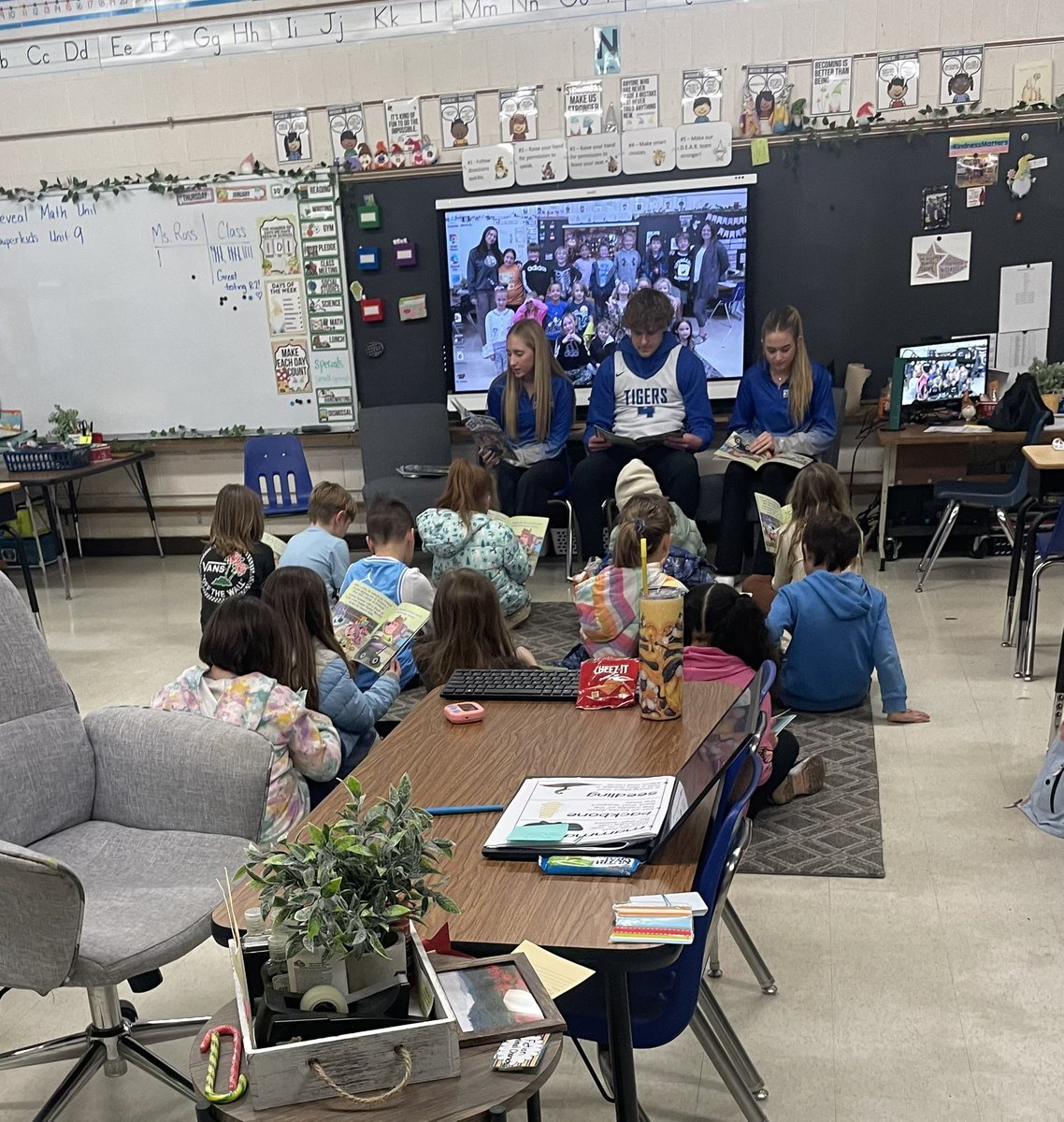 Caroline Keutzer (@carolinek2026) on Twitter photo The PHS basketball program “teamed-up” for another 2nd & 7 visit to the Jefferson Elementary School’s 2nd graders! 💙🏀 Every second grader gets to bring the book home!
<a href="/PHS_TigersBball/">Princeton Basketball</a> <a href="/phstigergbb/">PHS Tiger GBB</a> <a href="/secondandseven/">2nd & 7</a>
#readersandleaders The PHS basketball program “teamed-up” for another 2nd & 7 visit to the Jefferson Elementary School’s 2nd graders! 💙🏀 Every second grader gets to bring the book home!
<a href="/PHS_TigersBball/">Princeton Basketball</a> <a href="/phstigergbb/">PHS Tiger GBB</a> <a href="/secondandseven/">2nd & 7</a>
#readersandleaders