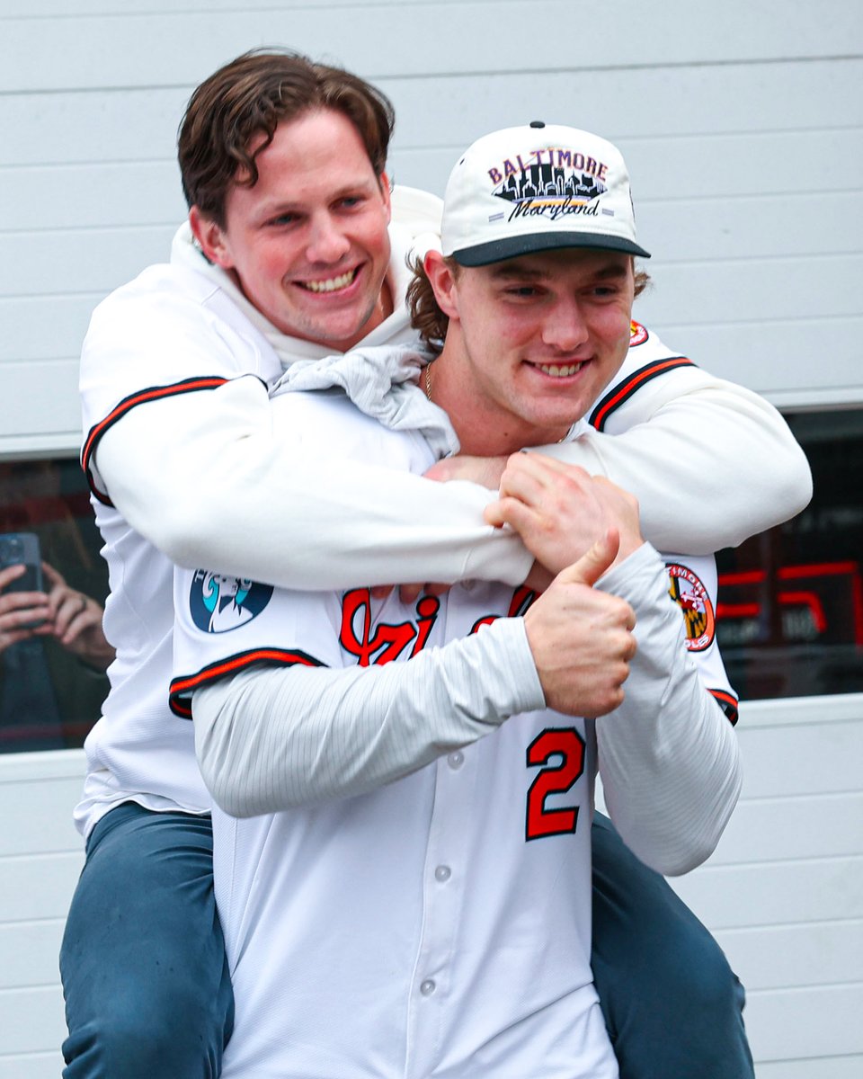 Orioles's tweet image. pookies are back together