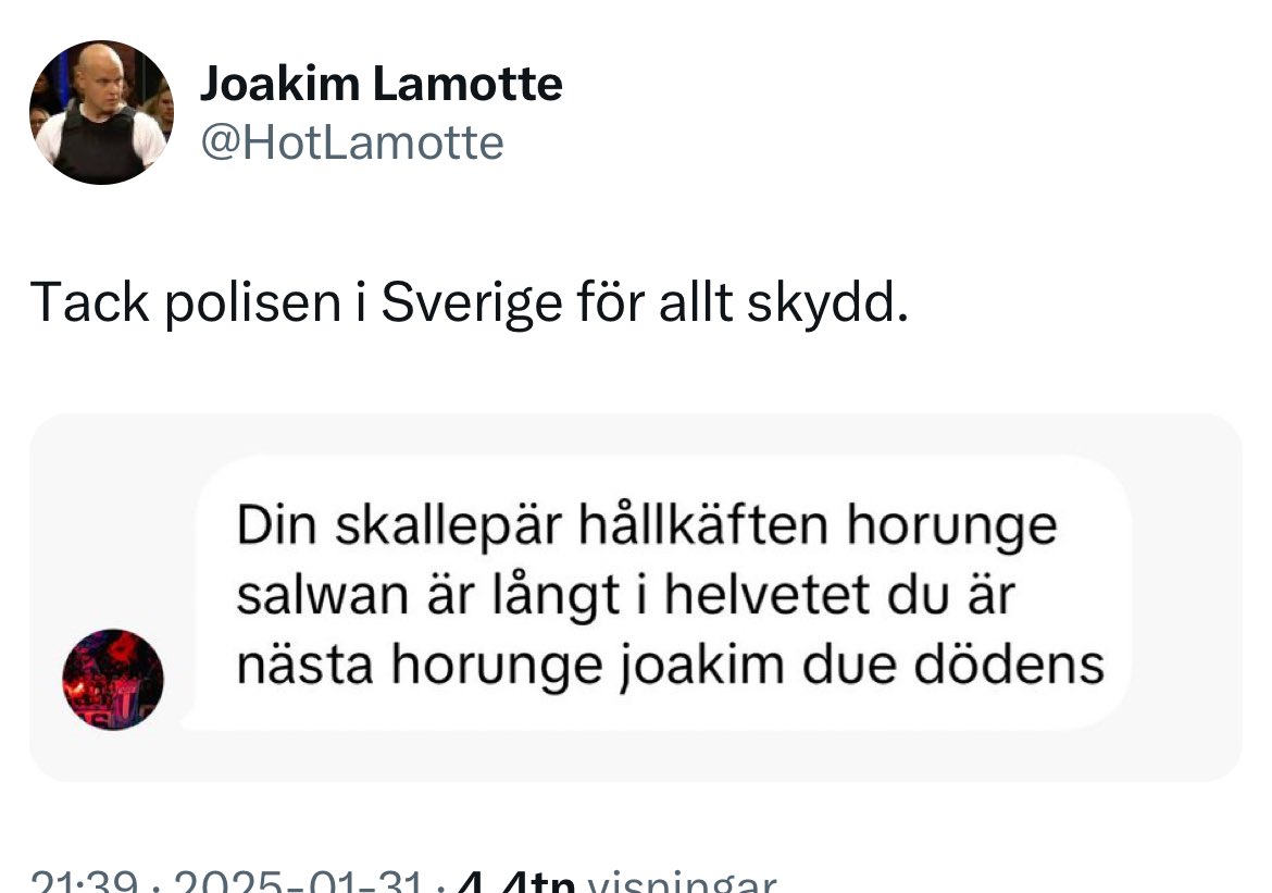 Nu sitter Jokke och skickar meddelande till sig själv igen.. swishen ska in