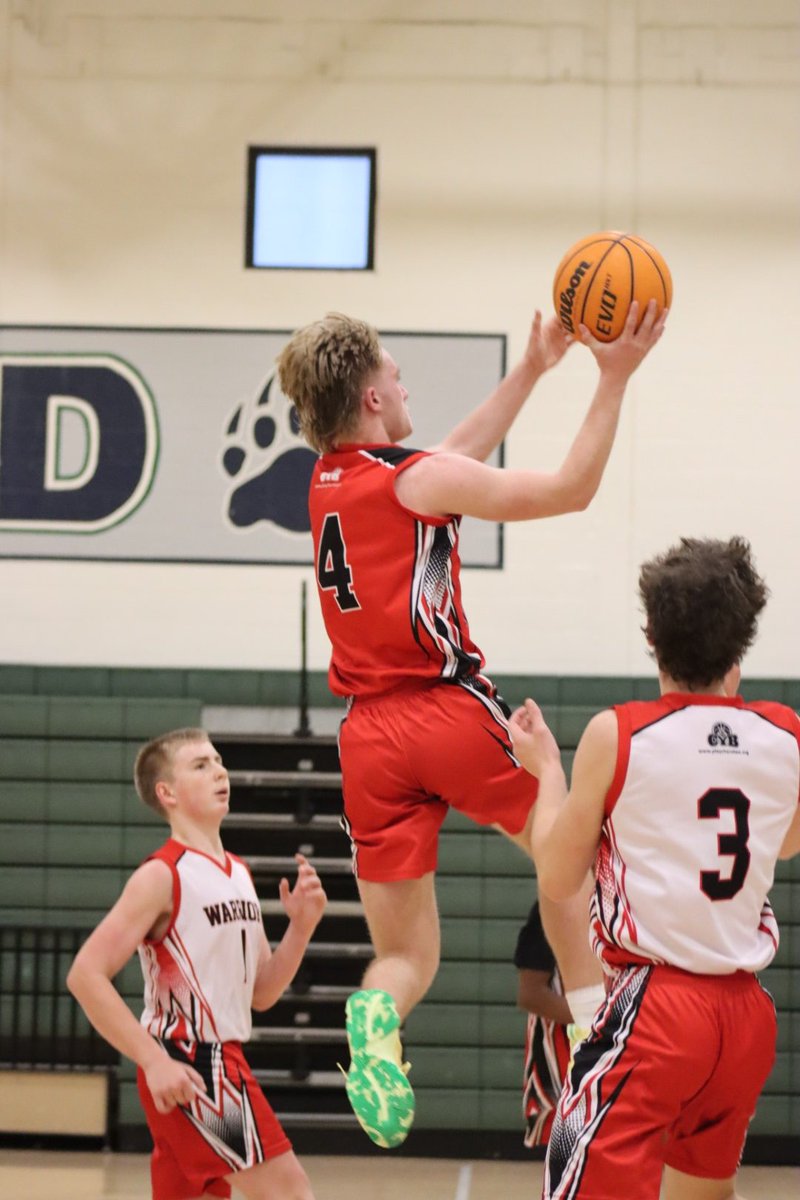 sawyerray2028's tweet image. Just a little bit of basketball.  #multisport #recball