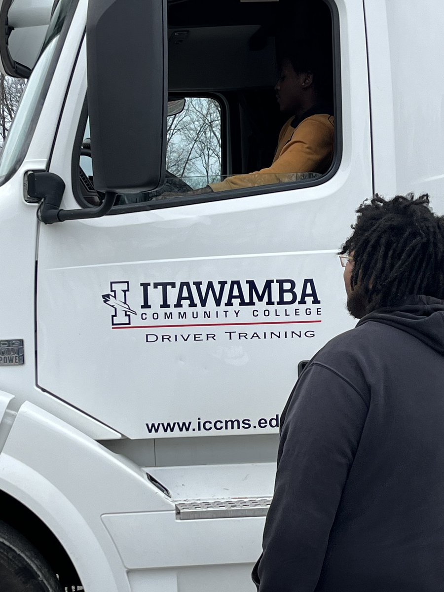 CareerTech_TPSD's tweet photo. Automotive Technology student, Jamarion Dixon shadowed the CDL program @ ICC! #JobShadowDay #CTE #tpsd https://t.co/2YXhNzHuhL