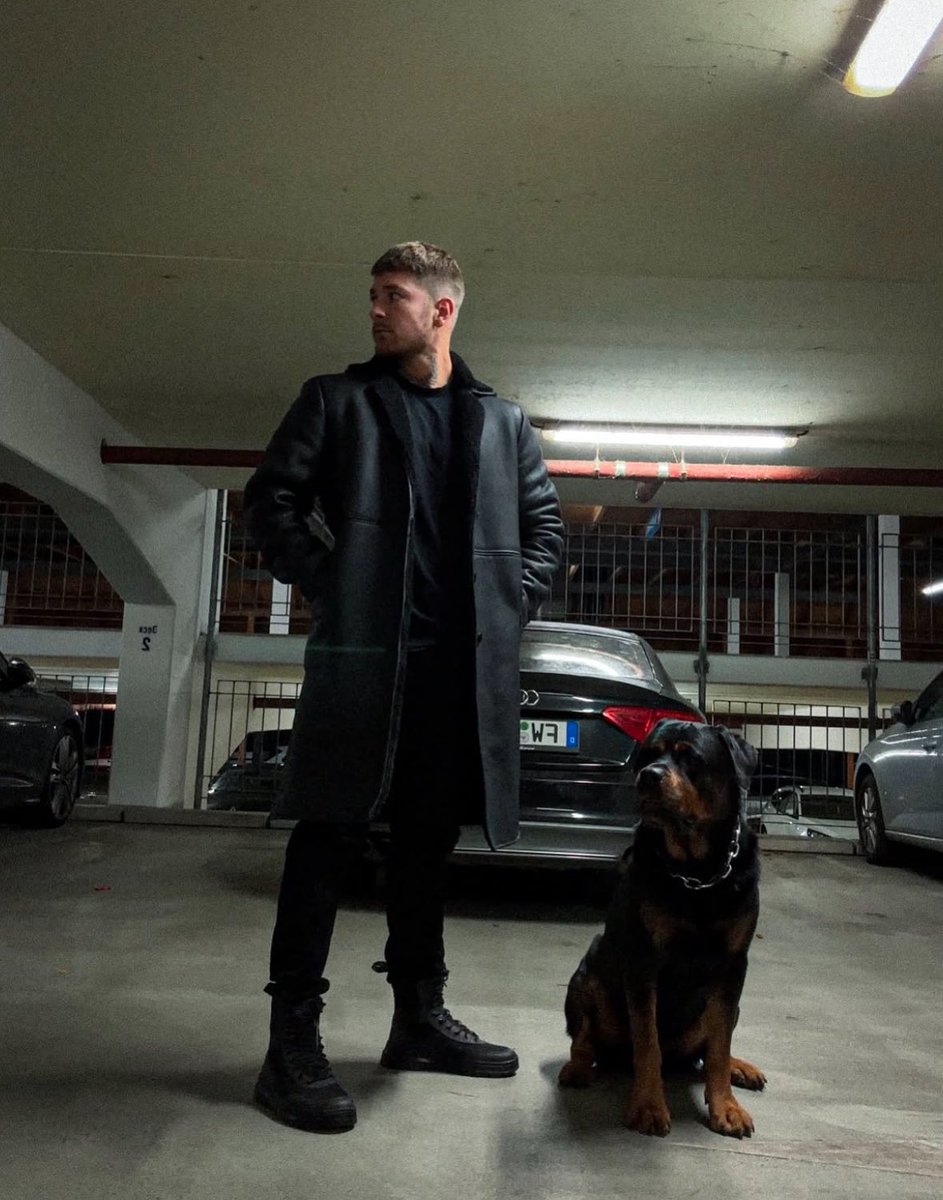 sinrixh's tweet image. Best friend 🐾