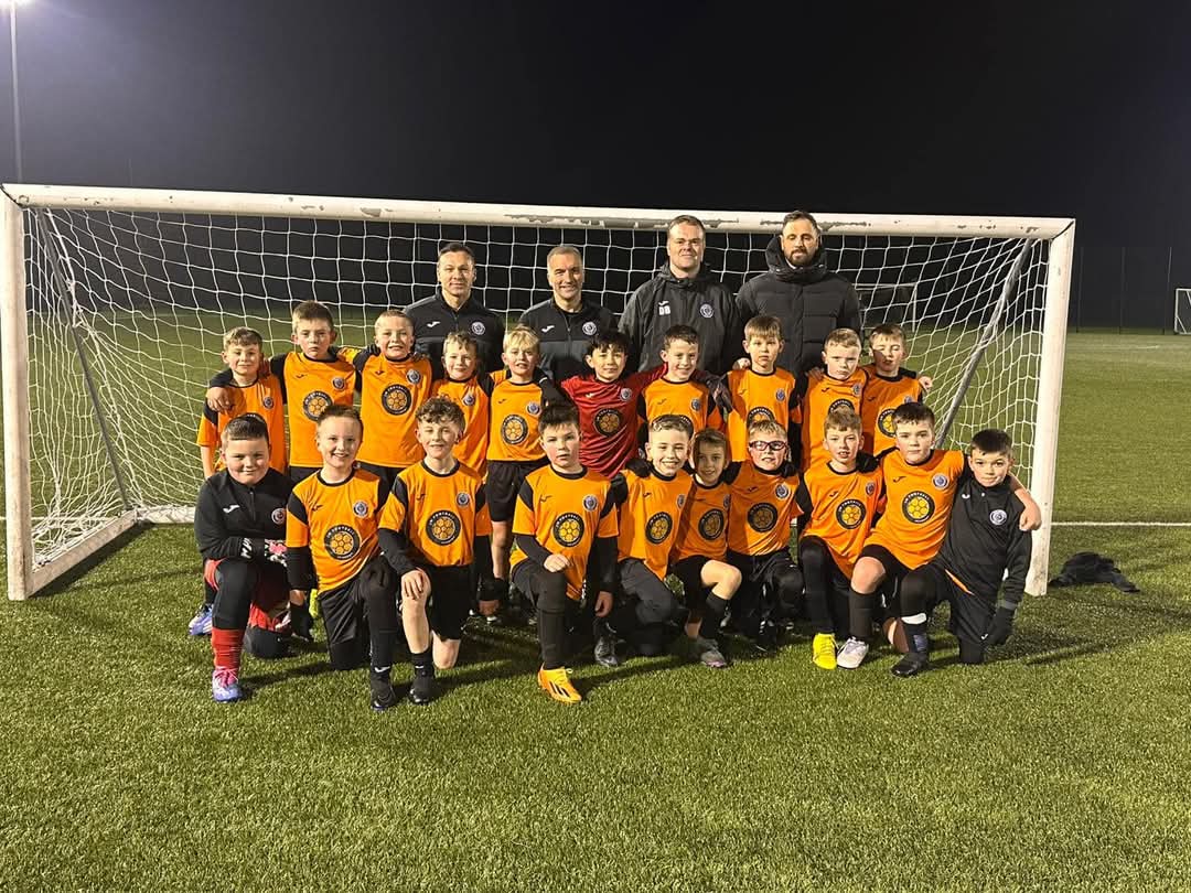 danielblyth3's tweet image. Cold one at HTC for Harris and the Pentland boys tonight. 3 goals for the wee man and looking more like himself on the football pitch. Now, onto Hearts on sunday for the team. #PentlandAthletic2015