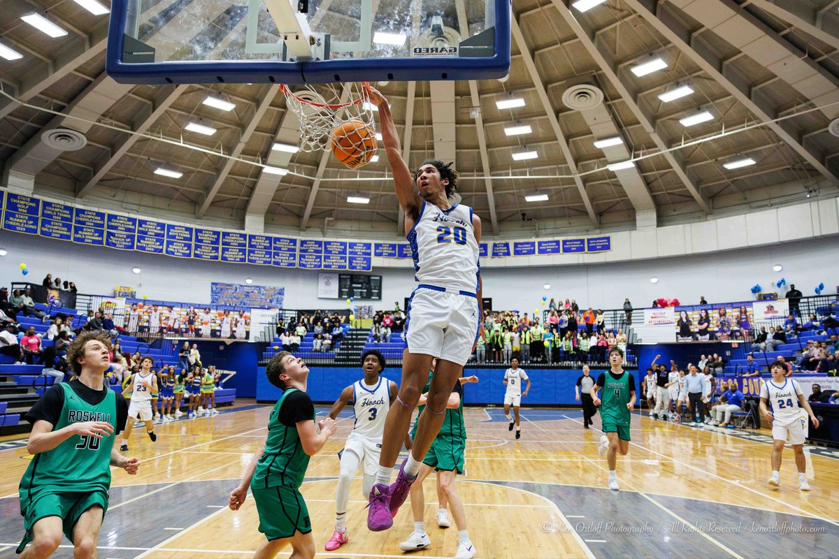 Ken Ortloff (@kenortloffphoto) on Twitter photo Sending the Seniors out with a dub on Senior Night! <a href="/HoochHoops/">Hooch Hoops</a> <a href="/cougar_cartel/">Cougar Cartel</a> <a href="/MawdesleyWade/">Wade Mawdesley</a> <a href="/hoochathletics/">HoochAD</a> <a href="/HoochHappenings/">Chattahoochee HS</a> Sending the Seniors out with a dub on Senior Night! <a href="/HoochHoops/">Hooch Hoops</a> <a href="/cougar_cartel/">Cougar Cartel</a> <a href="/MawdesleyWade/">Wade Mawdesley</a> <a href="/hoochathletics/">HoochAD</a> <a href="/HoochHappenings/">Chattahoochee HS</a>