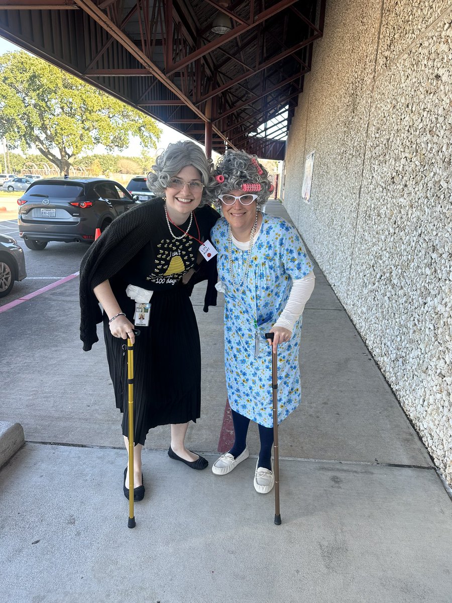 Trameisha Greer M.Ed (@missgreerclass) on Twitter photo We are 100 days in!!!!!! The second grade time always show up and show out!!!!! Happy 100th day !!!!@Ms_Bos_ <a href="/MrsRittweger/">Mrs. Rittweger</a> <a href="/PetroskyPirates/">Petrosky Elementary</a> <a href="/AliefISD/">Alief ISD</a> We are 100 days in!!!!!! The second grade time always show up and show out!!!!! Happy 100th day !!!!@Ms_Bos_ <a href="/MrsRittweger/">Mrs. Rittweger</a> <a href="/PetroskyPirates/">Petrosky Elementary</a> <a href="/AliefISD/">Alief ISD</a>