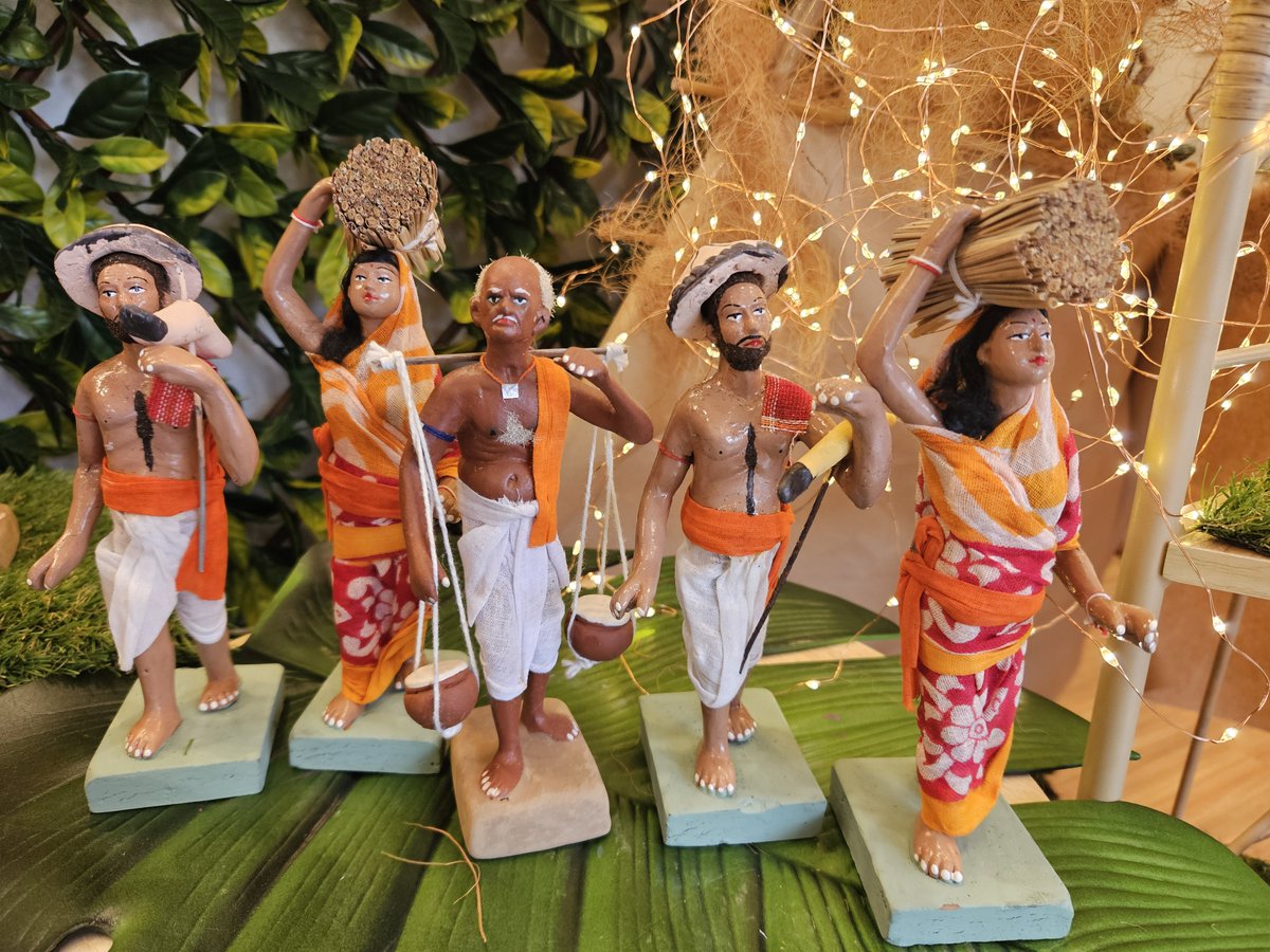 MayaIndianArts1's tweet photo. "Life-like Miniature #clay Models of #Krishnanagar- The Enigmatic #CulturalHeritage of #Bengal "- #Exhibition is ON @ our #gallery #MayaEmporium. Come on in to experience these #creative excellence. #mayaofaustralia #mayateatime #storytime #teaandarts #teaandarts #indianarts https://t.co/rXQW7SXQiU