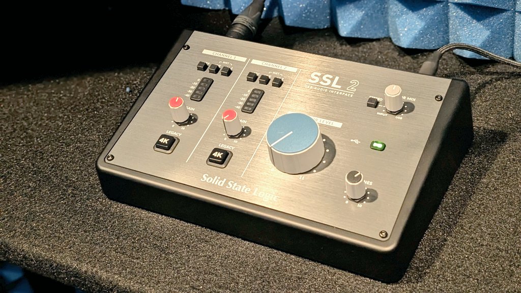 TheCEscalante's tweet photo. In this household, we stan @solidstatelogic #ssl18 #ssl2 https://t.co/zC0kf3TatC