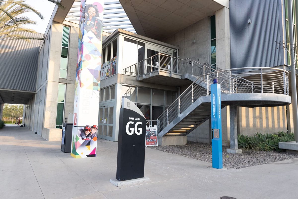 LBCityCollege's tweet image. Can’t track down your class? We’re here to help! 

Read 1st comment to see buildings around our Trades, Technology, and Community Learning Campus

If you need assistance, stop by the Welcome Week “Ask Me” Tables and connect with us!

#LBCC #ClassSchedule #SpringSemester