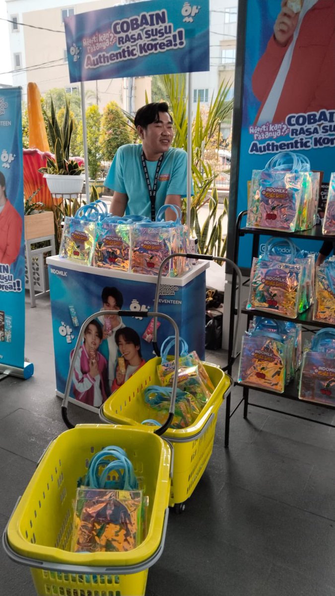 Andy_jsa's tweet image. Ada yangg mauu jastip indomilk x seventeen 45k / each 
Yangg mauu bisaa dm yaaa 🫶🏻🫶🏻