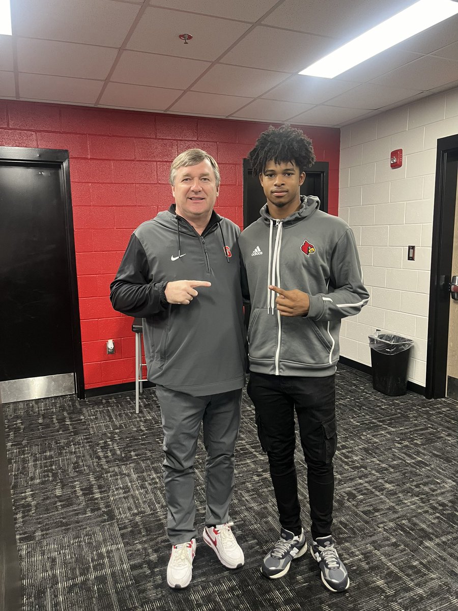 Jontavius Wyman (@jontaviusw23) on Twitter photo The head man🤞🏾🤞🏾 glad my guy stopped by to see me! had a great time #godawgs <a href="/KirbySmartUGA/">Coach Kirby Smart</a> <a href="/CoachDee_UGA/">Donte Williams</a> <a href="/Coach_TRob/">Travaris Robinson</a> <a href="/DawgsHQ/">DawgsHQ</a> <a href="/DawgsCentral_/">Dawgs Central</a> <a href="/DawgsEverthing/">Dawgs.Everything</a> <a href="/jeffsentell/">Jeff Sentell</a> <a href="/JedMay_/">Jed May</a> <a href="/RecruitGeorgia/">Recruit Georgia</a> <a href="/CoachCarmichEAL/">“COACHSYRUP🥞” Coach Darrian CarmichEAL</a> <a href="/RecruitJBoroFB/">Jonesboro High School(GA) Football Recruiting Page</a> <a href="/ChadSimmons_/">ChadSimmons</a> <a href="/RustyMansell_/">Rusty Mansell</a> <a href="/benjaminwolk/">Benjamin Wolk</a> The head man🤞🏾🤞🏾 glad my guy stopped by to see me! had a great time #godawgs <a href="/KirbySmartUGA/">Coach Kirby Smart</a> <a href="/CoachDee_UGA/">Donte Williams</a> <a href="/Coach_TRob/">Travaris Robinson</a> <a href="/DawgsHQ/">DawgsHQ</a> <a href="/DawgsCentral_/">Dawgs Central</a> <a href="/DawgsEverthing/">Dawgs.Everything</a> <a href="/jeffsentell/">Jeff Sentell</a> <a href="/JedMay_/">Jed May</a> <a href="/RecruitGeorgia/">Recruit Georgia</a> <a href="/CoachCarmichEAL/">“COACHSYRUP🥞” Coach Darrian CarmichEAL</a> <a href="/RecruitJBoroFB/">Jonesboro High School(GA) Football Recruiting Page</a> <a href="/ChadSimmons_/">ChadSimmons</a> <a href="/RustyMansell_/">Rusty Mansell</a> <a href="/benjaminwolk/">Benjamin Wolk</a>