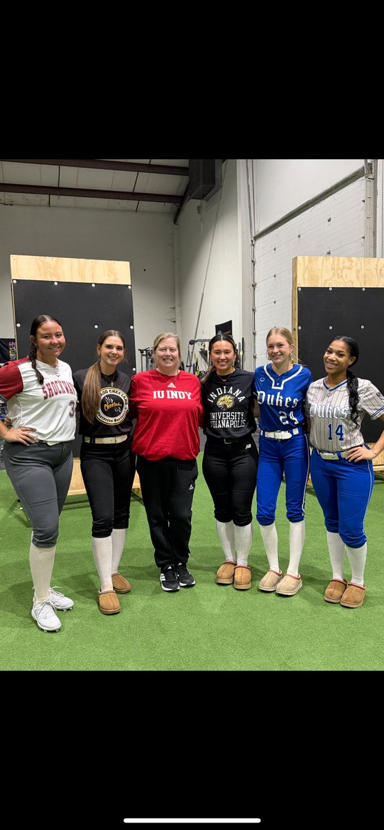 I had a great time tonight working with my future teammates and coaches! Go Jags!! 🐆♥️  <a href="/IUINDY_SBALL/">IU Indy Softball</a> <a href="/CoachMandy13/">Mandy Sansbury🥎</a> <a href="/Beirne_10/">Elisabeth Beirne</a> <a href="/ShockwavesSB/">Indiana Shockwaves</a> 
<a href="/soniaruchala13/">Sonia Ruchala</a> <a href="/akronewitter4/">Ashlyn Kronewitter</a> <a href="/MaeMunson/">mae munson</a> <a href="/KinleyMartin3/">Kinley Martin</a>