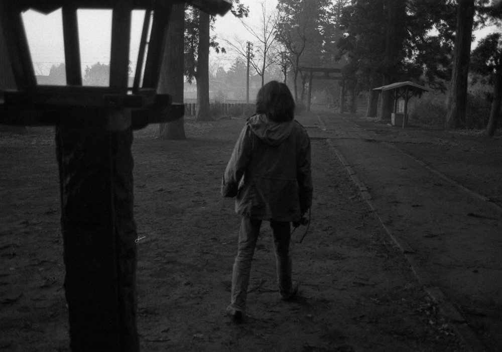 hiroakinishie's tweet photo. 『１９７１年』　その５

撮影：　H.宮地

人物：　西江ひろあき
　　　　T.Ando
　　　　H.宮地
       
場所：　大分　阿蘇 https://t.co/eV3n86mChk