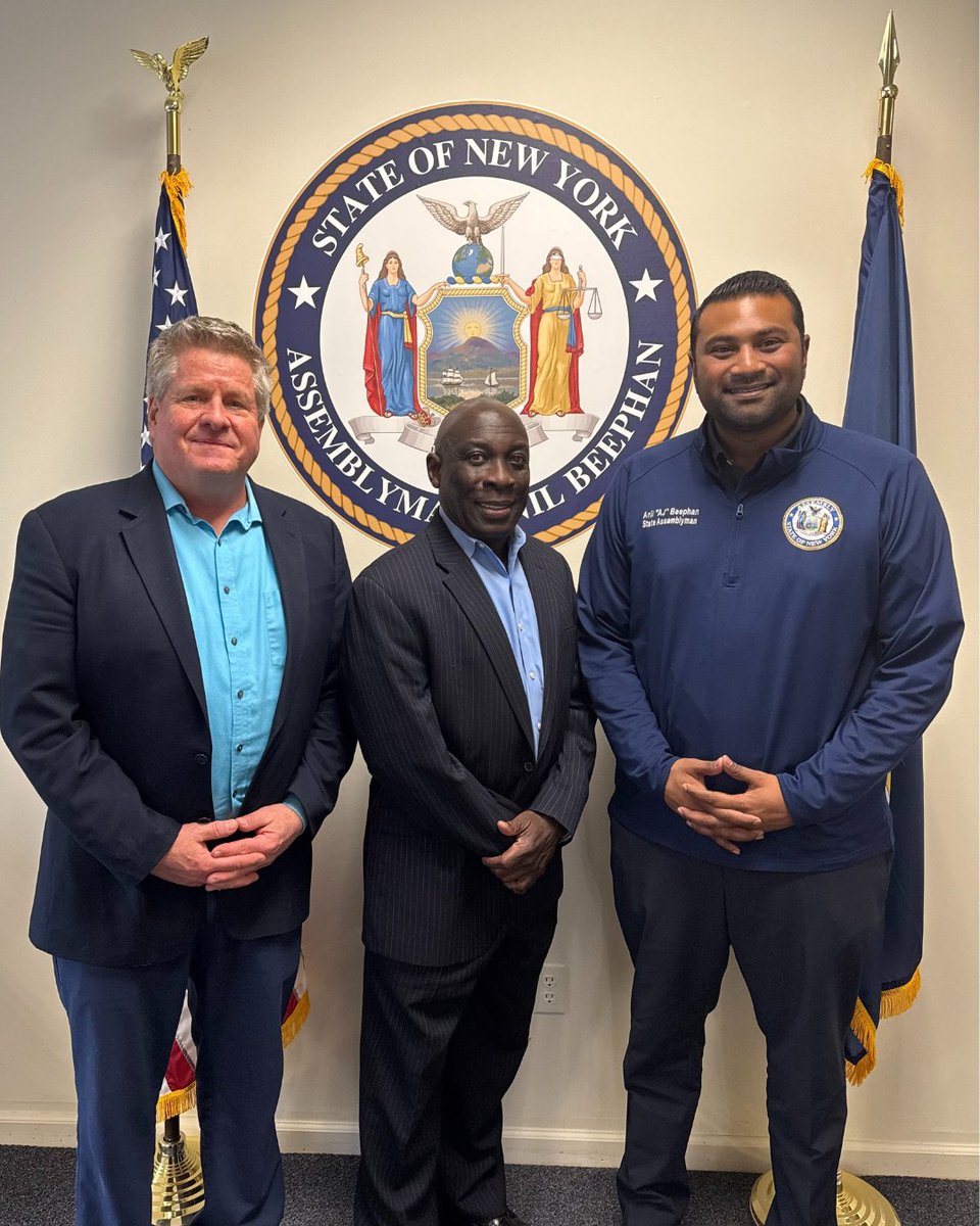 GreystonePrgrms's tweet photo. Assemblyman Anil Beephan thank you for meeting with Greystone Programs, Inc. Your commitment to understanding and addressing the needs of individuals living with autism and other developmental disabilities is truly commendable.
#greystoneprograms #2025advocacy https://t.co/mESKaSruip