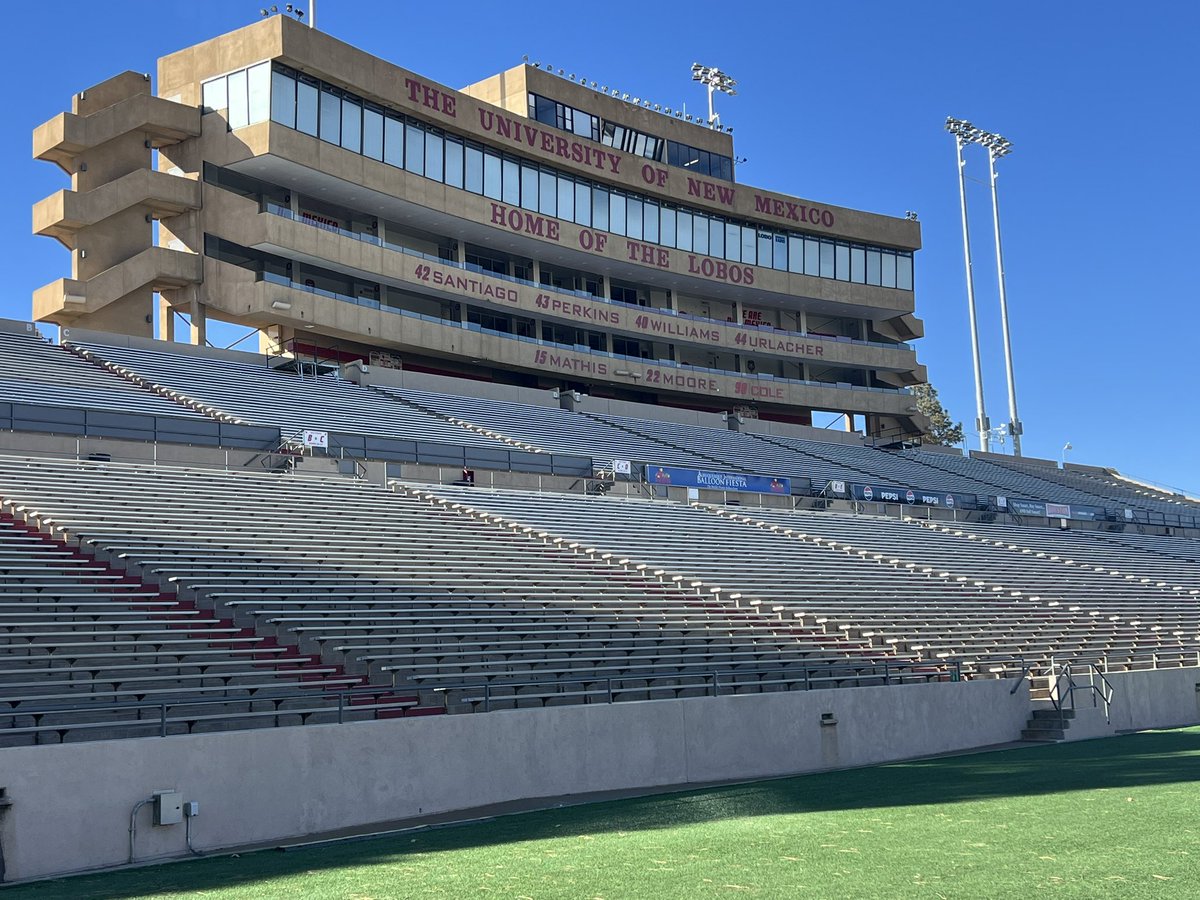 Great day visiting <a href="/UNMLoboFB/">New Mexico Football</a> program.
Facilities are amazing. Thanks for the hospitality. 
<a href="/TeamFullGorilla/">Team Full Gorilla</a> ⭐️⭐️⭐️🦍🦍🦍 
<a href="/CoachThomas04/">Coach Thomas</a> <a href="/CoachDooleyWRs/">Coach Dooley</a> 
<a href="/Waters21John/">John Waters</a> <a href="/DannyUrquhartFB/">Danny Urquhart</a> <a href="/ColinLockett15/">Coach Lock 💎</a> <a href="/franks_coach/">Stanley Franks Jr</a> 
<a href="/Coach_CBooth/">Cody Booth</a> <a href="/CCNextLevelFB/">Cherry Creek Next Level 🏈</a>
