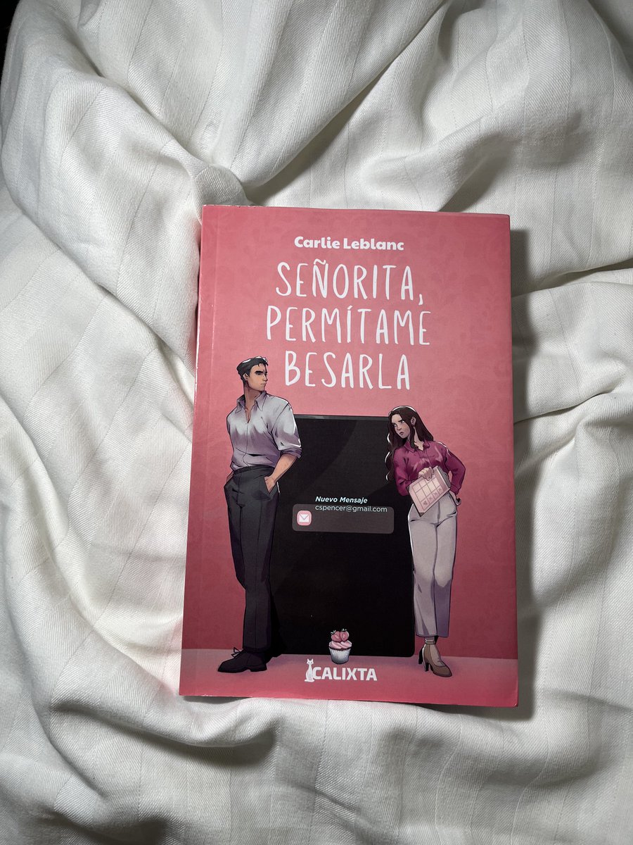 Carlie🍸 tweet media