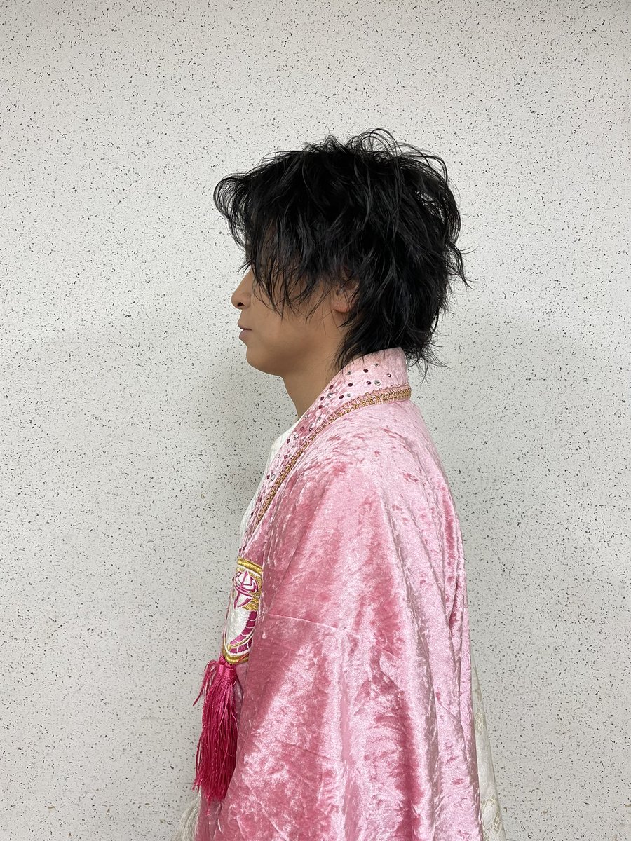 jt_dunk's tweet photo. おはよう‼️昨日は鳥◯さんの唐揚げが美味すぎて手が止まらなく3年分の唐揚げを食べたのでヘルシー野菜を食べる🥗皆んなも鳥◯さんの唐揚げ食べてみてね🐓✨ https://t.co/K5Nl0SmLUn