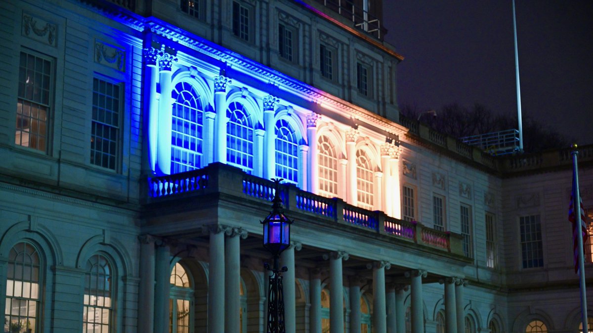 City Hall is illuminated in blue and orange tonight in recognition of the #NYC Department of Correction’s 130 years. Learn more at on.nyc.gov/40XaUME. #NYCDOC130 #JoinTheBoldest