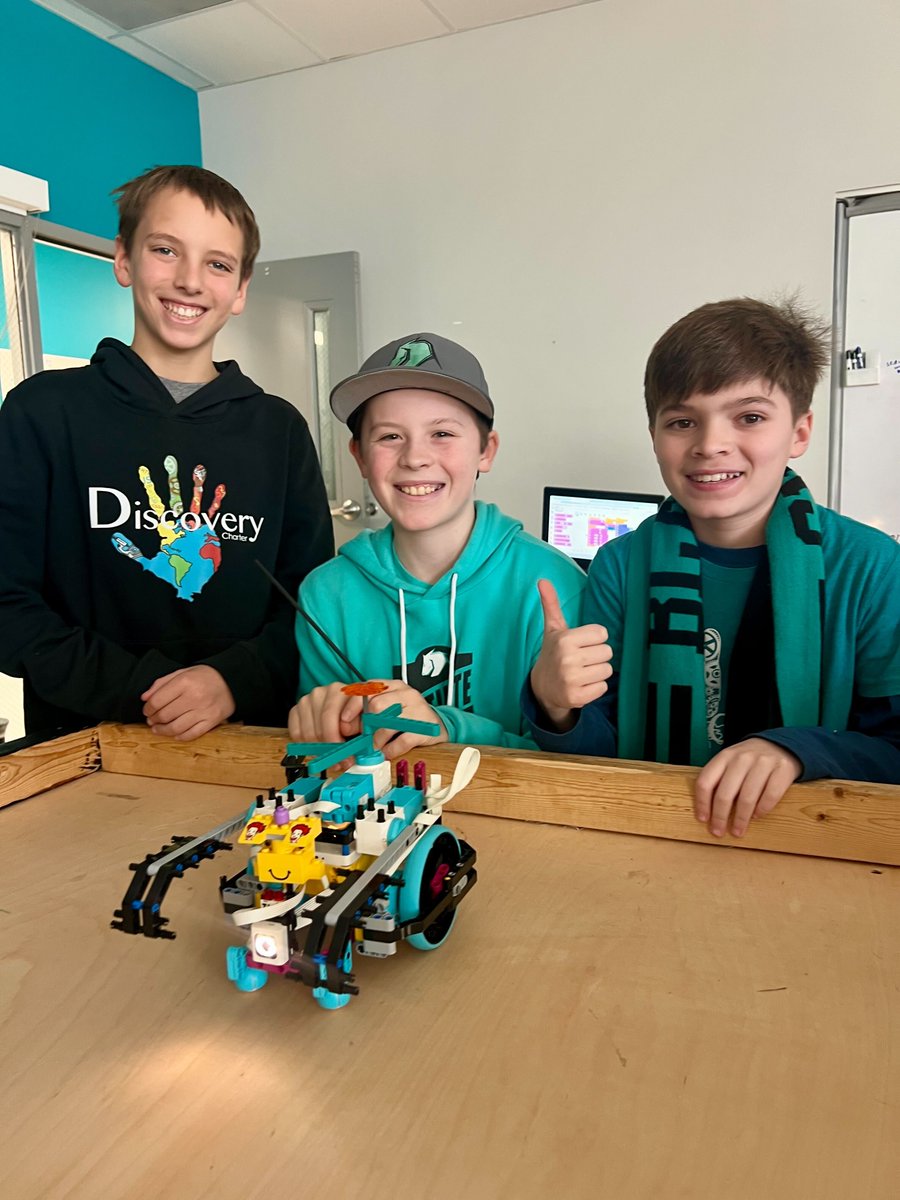 DiscoveryDurham's tweet photo. It's been a BUSY and WONDERFUL week at Discovery Charter School! 

 #ProudtobeaTrailblazer #GoTrailblazers https://t.co/cyv5GtTtuC